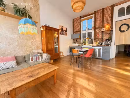 bayonne centre ville - appartement t4 de 74m2 de charme avec cave