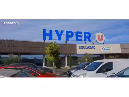 local galerie marchande hyper u