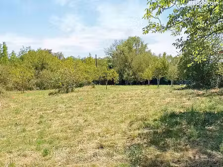 terrain 1 700 m² salignac eyvigues