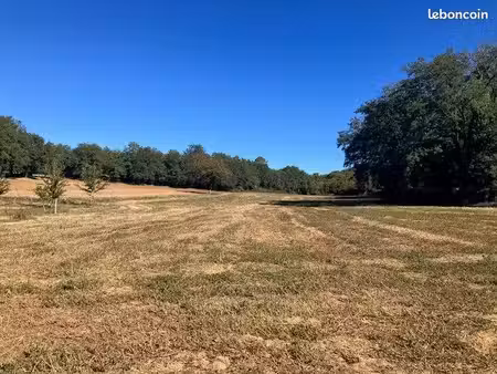 terrain 5 300 m² veyrignac
