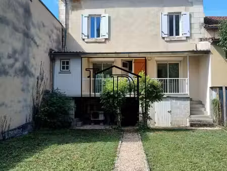 maison 8 pièces 139 m²