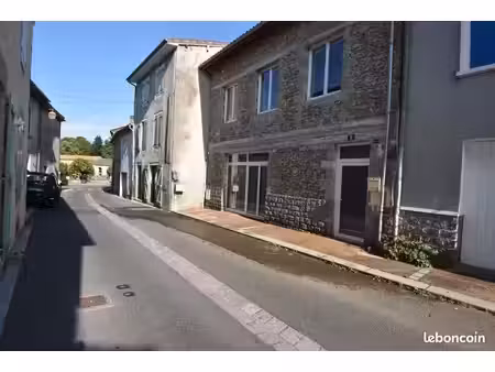 maison 2 pièces 141 m²
