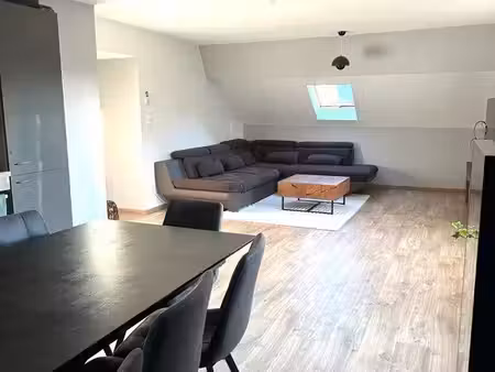 appartement t3 entièrement rénové – 80 m² au sol – dernier étage – proche centre pontarlie