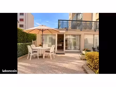 t4 109 m² + jardin privatif 70 m² – plain-pied –