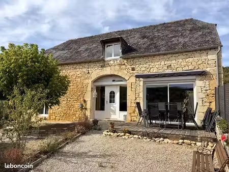 maison 8 pièces 155 m²