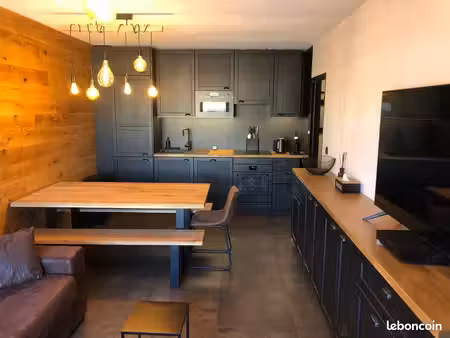 appartement t2 meublé refait à neuf