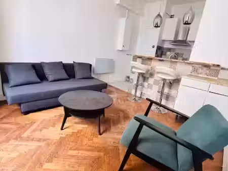 location meublée appartement 1 pièce 18.13 m² à nice (06000)  695 €