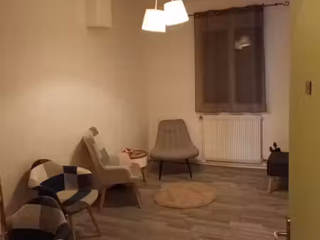 location bureau paramédical