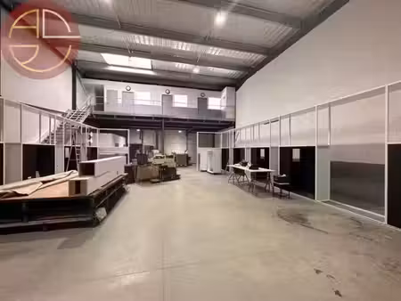 vente locaux professionnels 1 pièce 340 m² à muret (31600)  579 600 €
