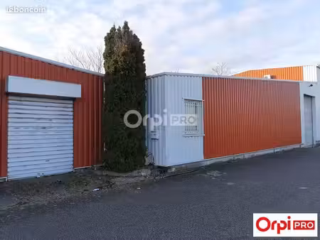 local commercial 550 m²