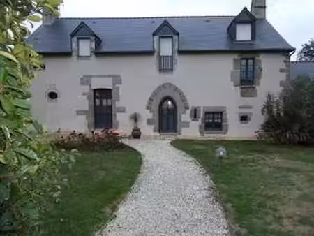 vente maison à contest (53100) : à vendre / 215m² contest