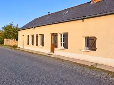 vente maison à crissé (72140) : à vendre / 72m² crissé