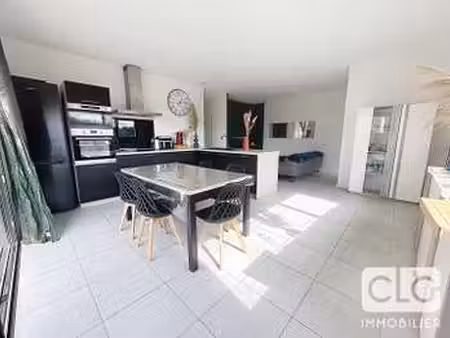 vente maison à ergué-gabéric (29500) : à vendre / 78m² ergué-gabéric