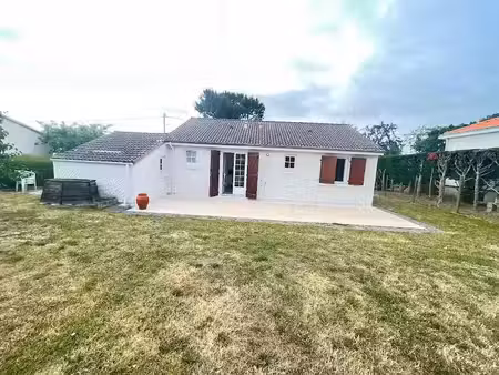 location maison 3 pièces 77.02 m² à la haie-fouassière (44690)  880 €