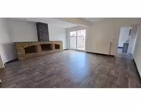 appartement à louer à marcinelle pour € 700 avec 2 chambres à coucher