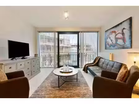 appartement récent avec vue charmante