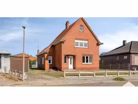 maison à vendre à mol pour € 239.000 avec 3 chambres à coucher