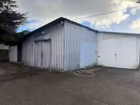 location entrepôt stockage dépôt hangar