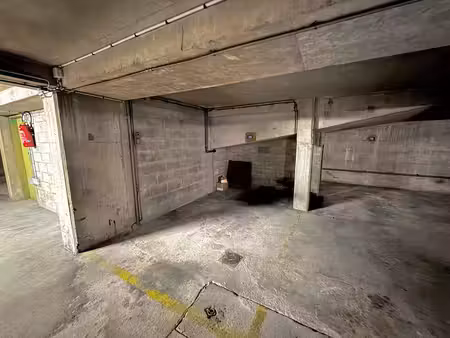 emplacement de stationnement à vendre paris