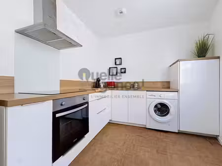 appartement refait à neuf - 3 pièces - landerneau