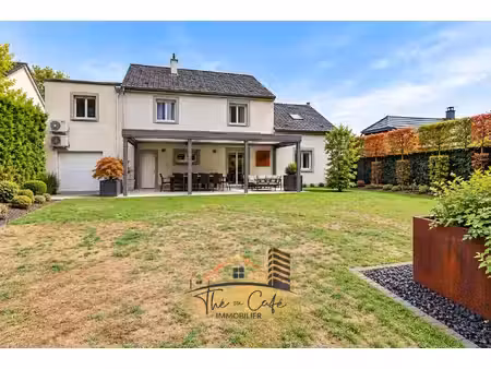 crusnes : belle maison f7 avec vaste jardin