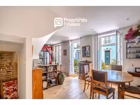 paris 12e - quinze-vingts - maison de 144 11 m² - 4 chambres