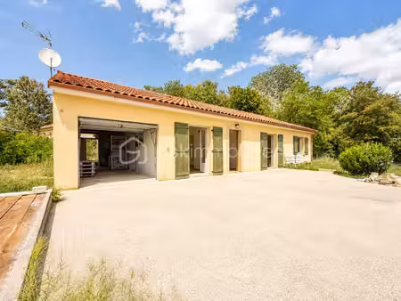 maison de 108 m² à randan