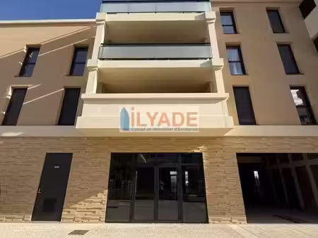 vente commerce aix en provence 13290 115m²