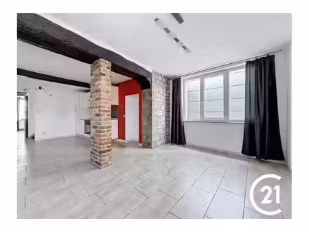 triplex à vendre avec 1 chambre   ciney (vbe77560)