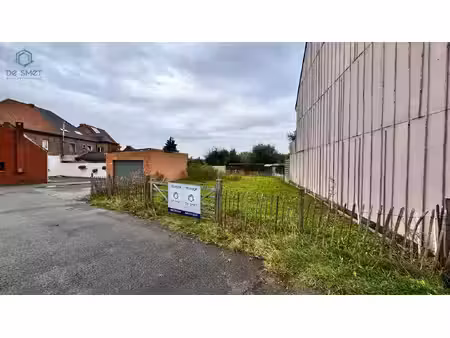 verkoop - verhuur - verzekeringen - kredieten