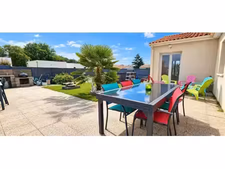 vente maison 5 pièces  126.00m²  iteuil