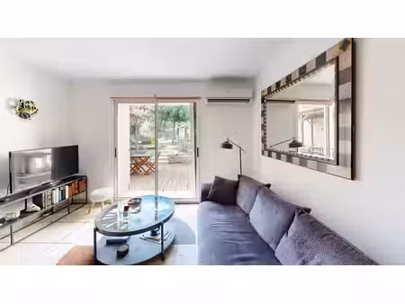 vente maison 6 pièces  139.00m²  névian