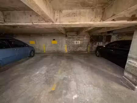 vente parking à lyon 3ème (69003)  12 000 €