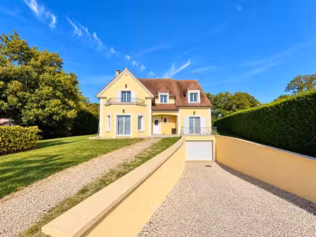 prestigieuse maison en vente garancières  île-de-france