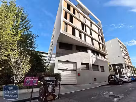 parking à louer - lyon 9e arrondissement (69009) - 100€