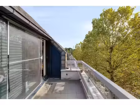 appartement te koop in laken met 2 slaapkamers