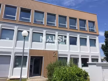 location local professionnel 142m² dardilly 69570