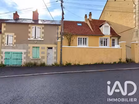 maison de village à palluau-sur-indre (36500)