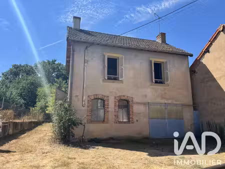 maison de village à saligny-sur-roudon (03470)
