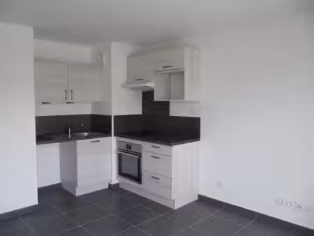 location appartement 2 pièces 44m² la ravoire 73490