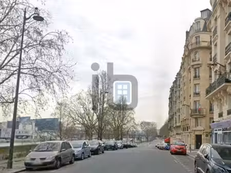 location commerce paris 75016 122m²