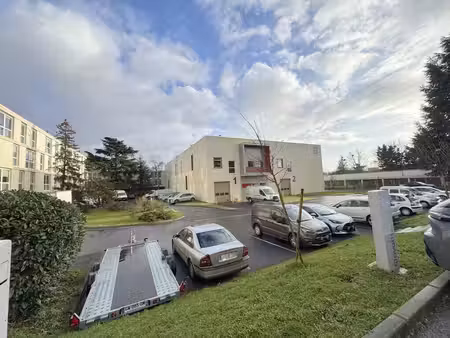 location local d’activités cergy 95000 29m² à 1952m²