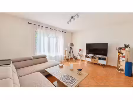 location maison 4 pièces 76m²