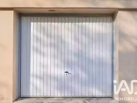 vente garage et parking à aix-en-provence (13080) : à vendre / 16m² aix-en-provence