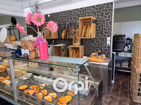 local commercial boulangerie patisserie