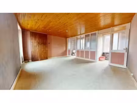 vente appartement 8 pièces 233 m² à bricquebec (50260)  126 000 €