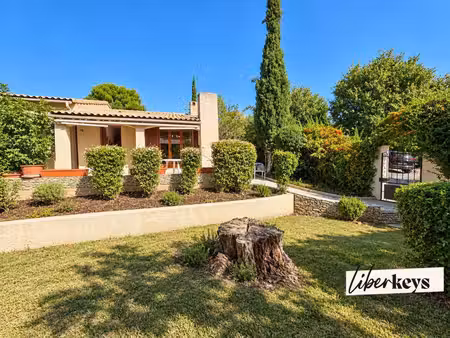 éguilles – maison de plain-pied de 115 70 m² – terrain arboré de 686 m² – garage