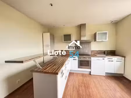 vente appartement 4 pièces 92 m² à bayon (54290)  139 000 €