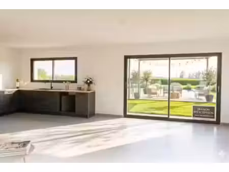 possibilité pmr - coup de cœur à aiserey : villa neuve pmr  t6 re2020 de 136m2 au calme