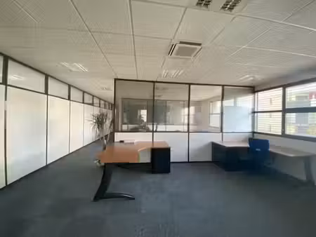 location locaux professionnels 270 m² à colomiers (31770)  2 710 €